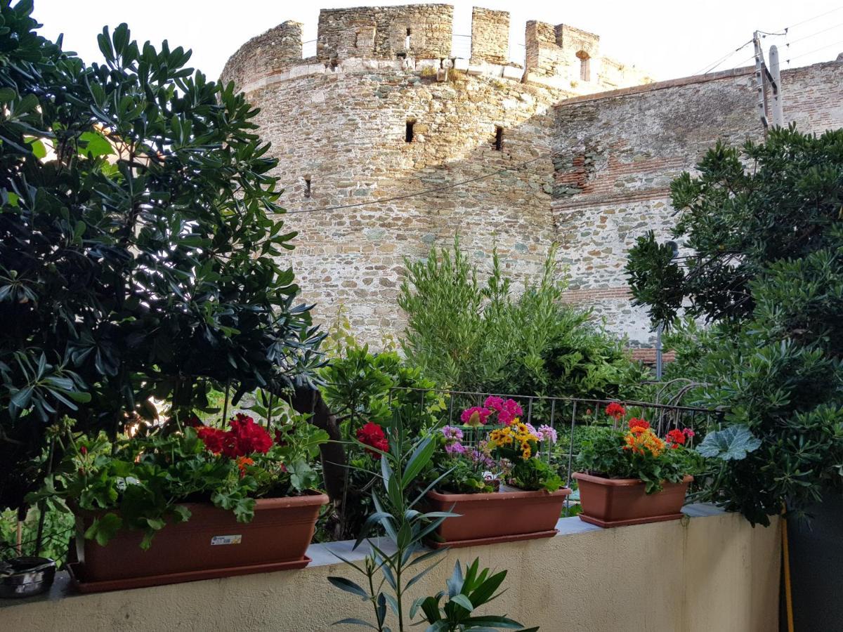 Frida'S House In Old Town Thessaloniki 아파트 외부 사진